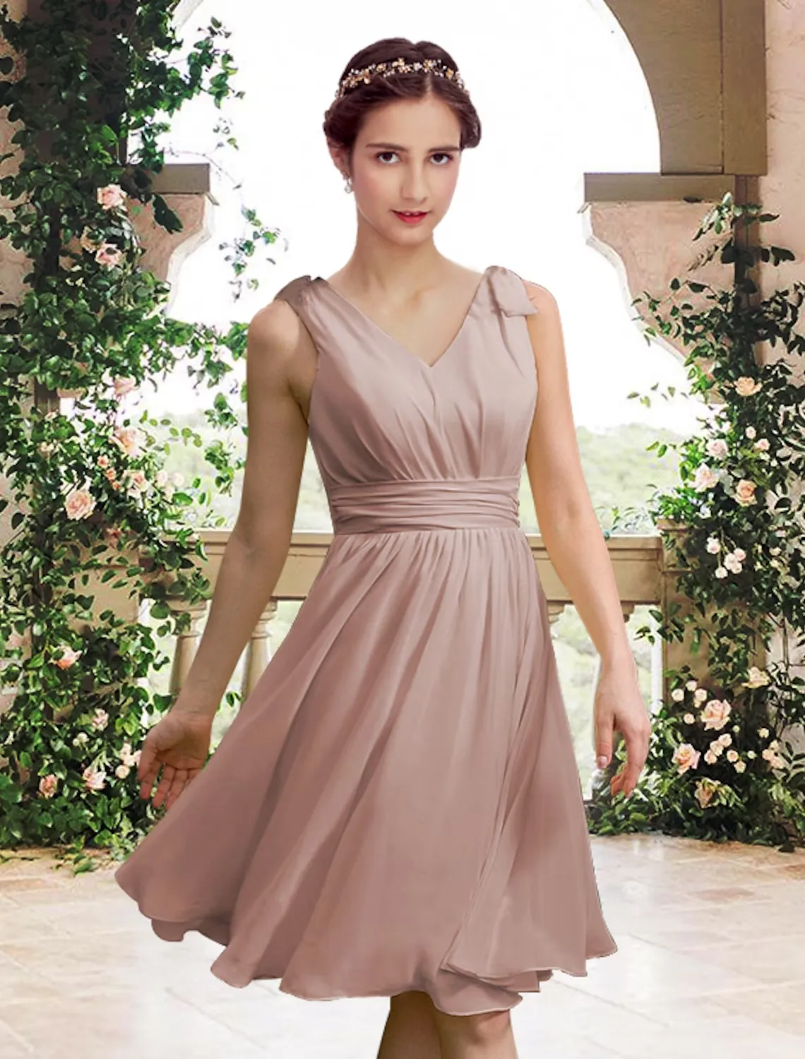 A-Line Bridesmaid Dress V Neck Sleeveless Elegant Knee Length Chiffon with Bow(s) / Pleats