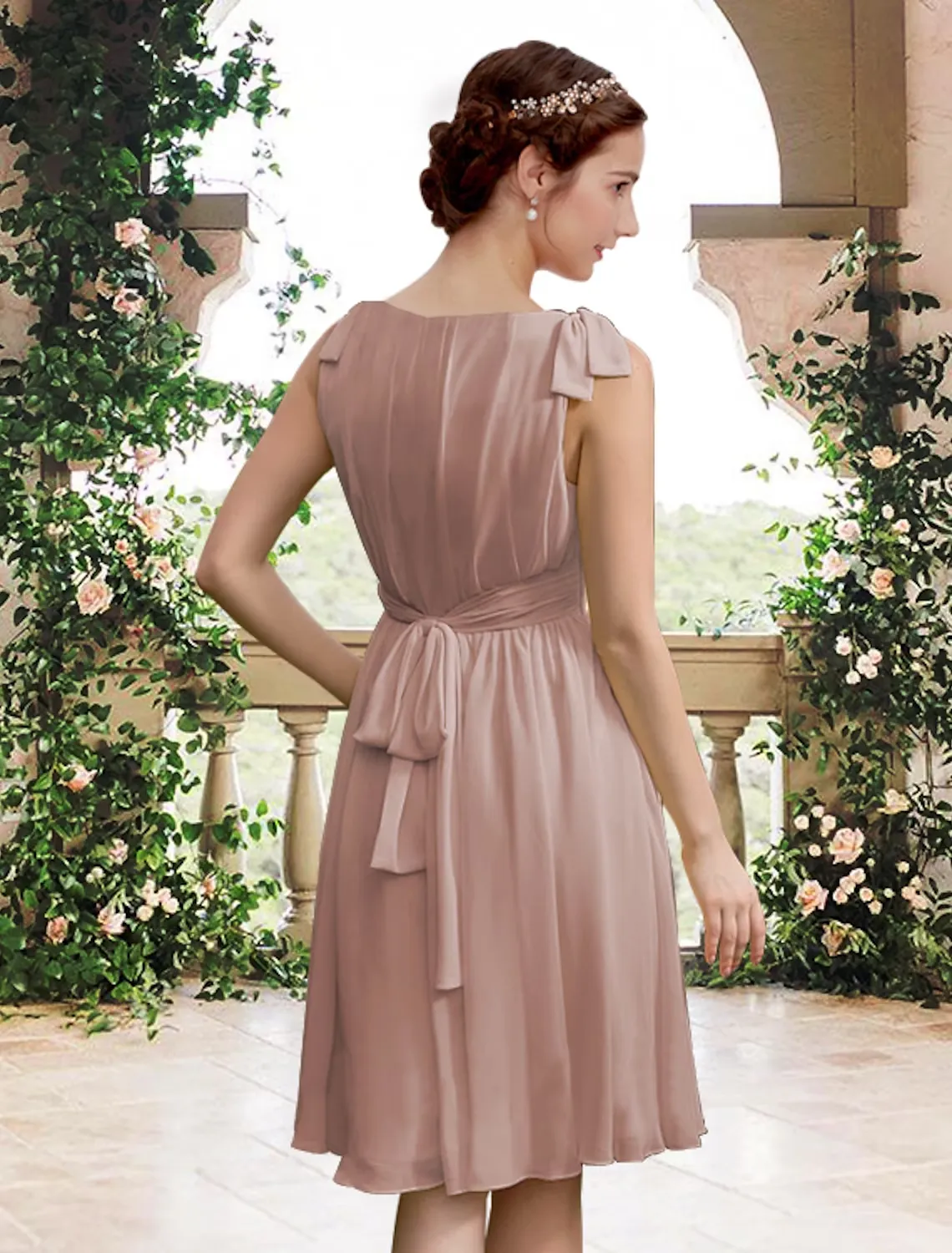 A-Line Bridesmaid Dress V Neck Sleeveless Elegant Knee Length Chiffon with Bow(s) / Pleats