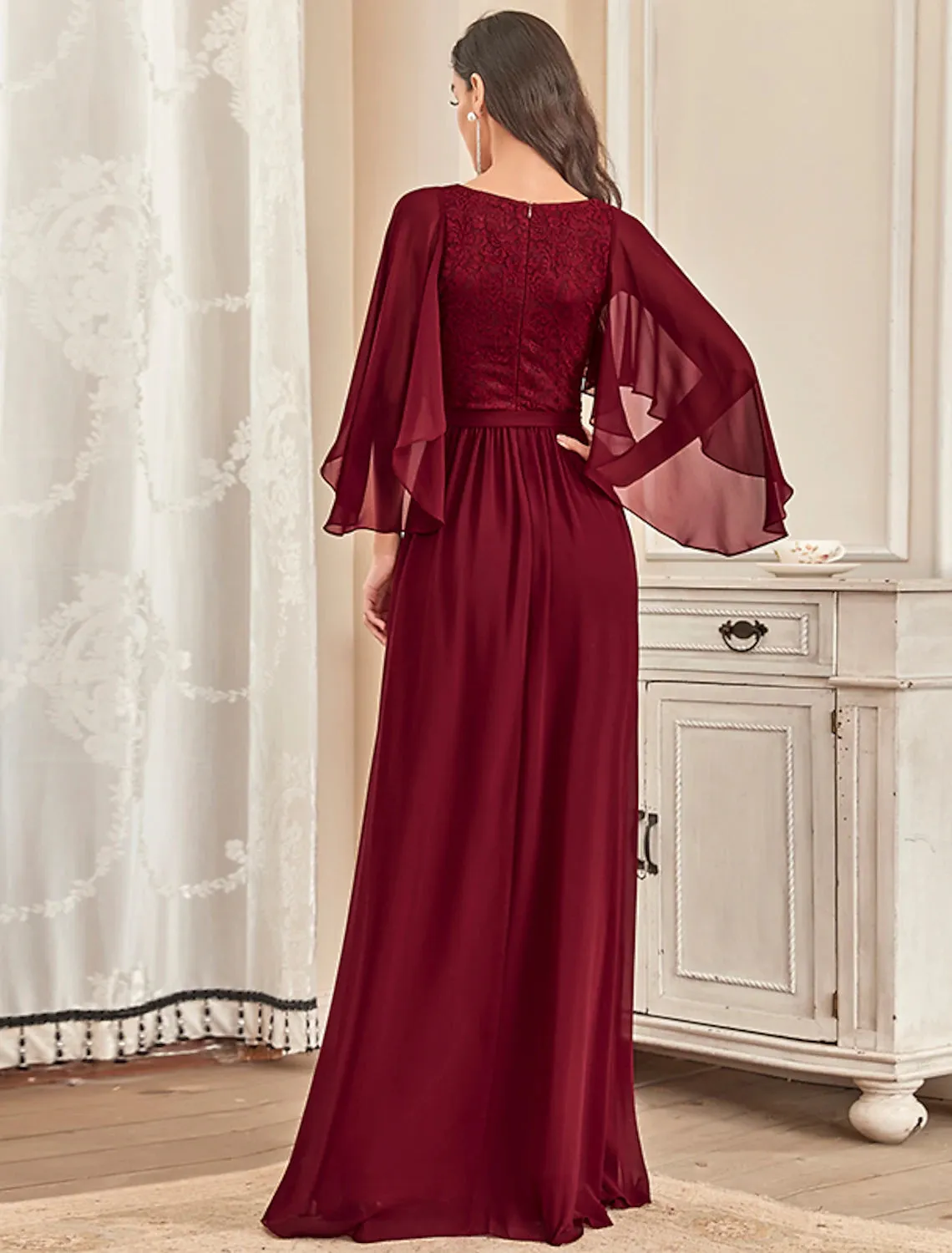 A-Line Mother of the Bride Dress Plus Size Elegant V Neck Floor Length Chiffon Tulle Half Sleeve with Sash / Ribbon