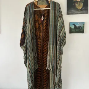 Crepe Silk Cape – Stripes