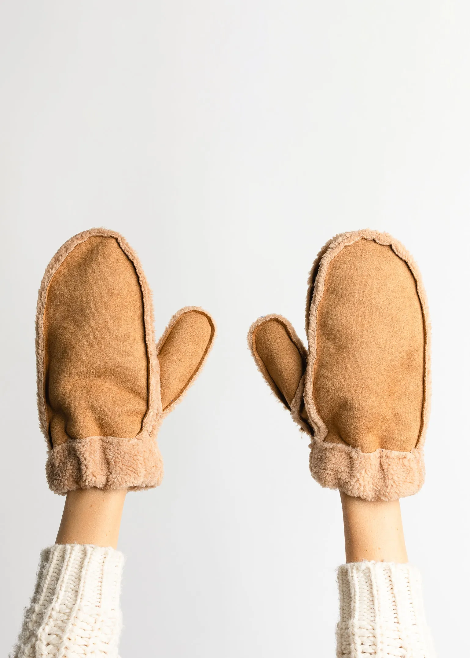 Sherpa Cuff Mitten