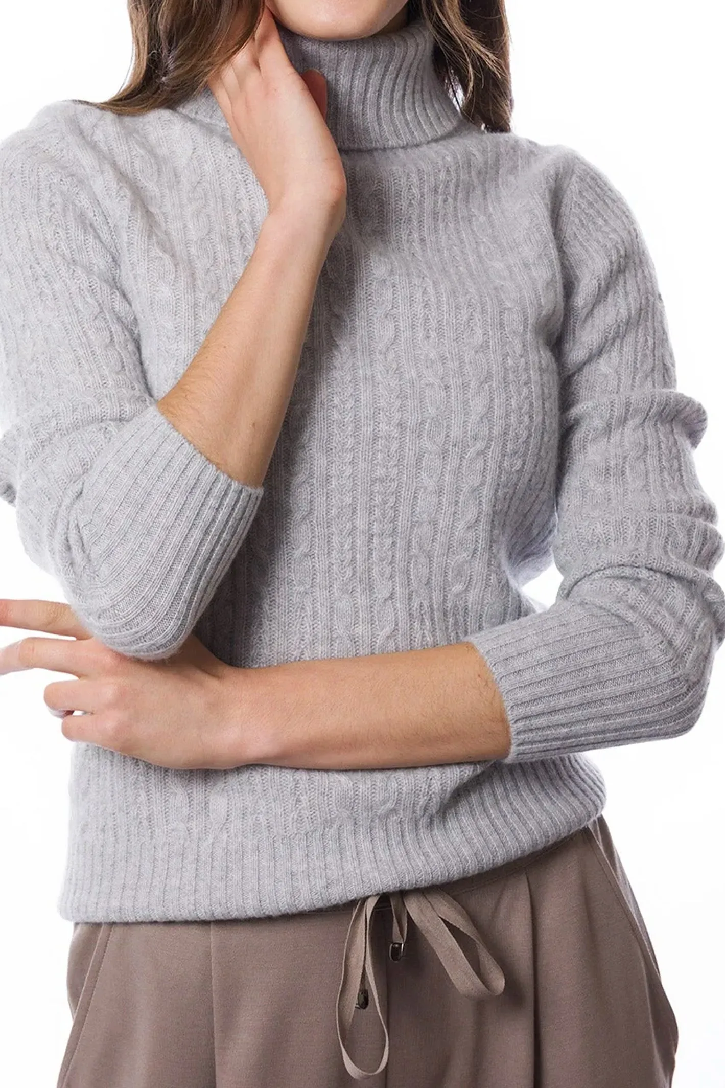 Sustainable Cashmere Cable Knit Sweater - Pale Heather Grey